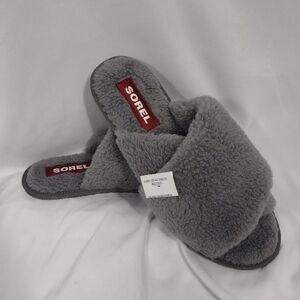 NWOB NEW Sorel Go Mail Run Faux Fur Slippers Size 12 Quarry Sea Salt
